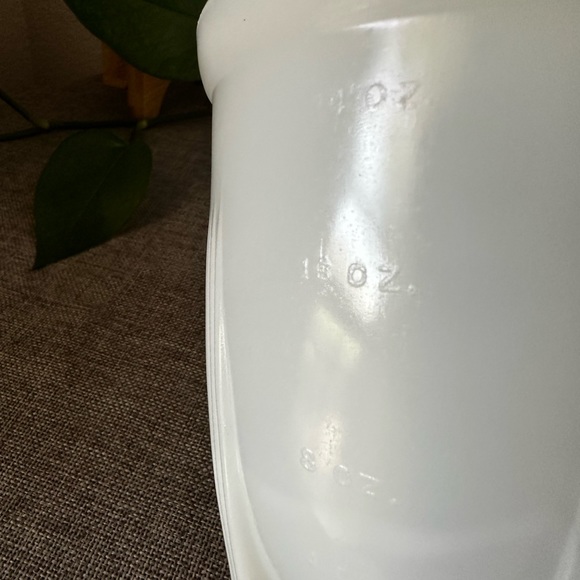 Vintage Milk Glass Measuring Bowl - Picture 7 of 7